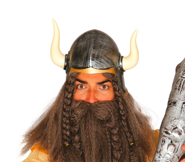 Barbarenhelm mit Hörnern