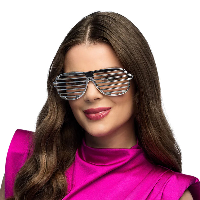 Gestreifte Silberbrille