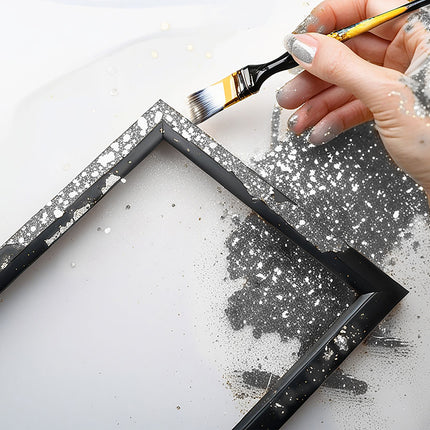 1 Dose biologisch abbaubarer Glitter oder 10 g Silber