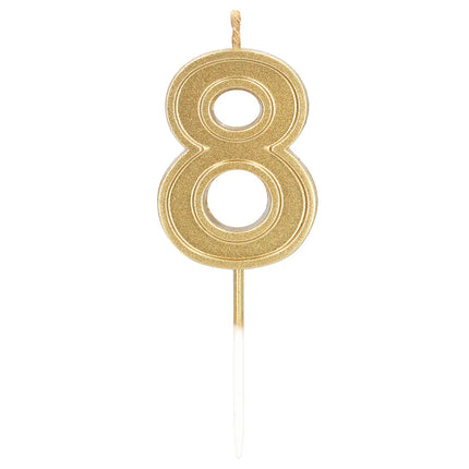 Kerze „Elegant ‚8‘“ in Gold auf einem Stäbchen (3 x 4,2 x 0,7 cm)