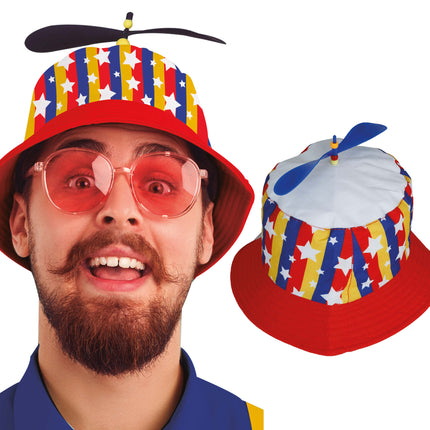 Bunter Hut mit Proppellor