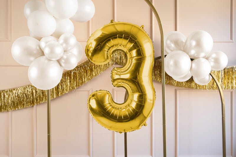 3 Jaar Cijfer Ballon Goud Leeg 72cm van Partydeco koop je bij Partywinkel