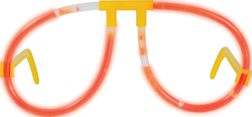 Farbige Gläser leuchten im Dunkeln