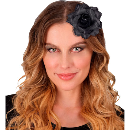 Schwarze Haarblume