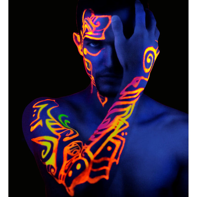 Neongrüner Lippenstift