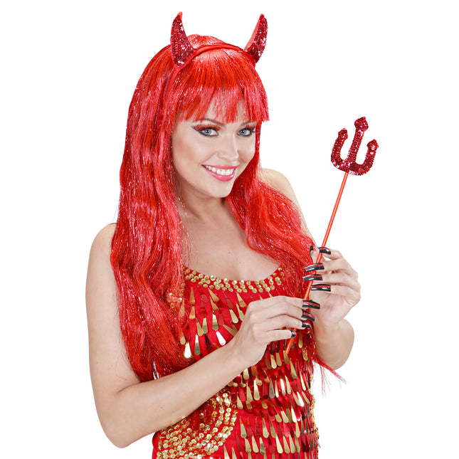 Rotes Accessoire Set Wimpern und Nägel
