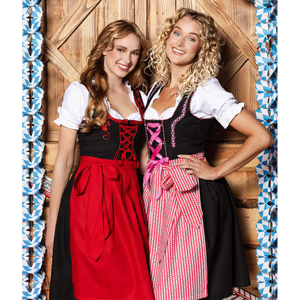 Rotes Dirndlkleid Oktoberfest Frau Fischer