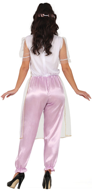 Prinzessin der Wüste, Erwachsene