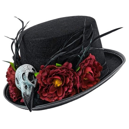 Halloween-Hut mit Voodoo-Blumen und Skelett