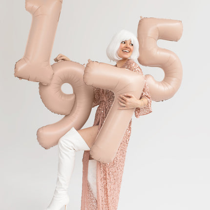 9 Jahre Figur Ballon Beige Glanz Leer 72cm