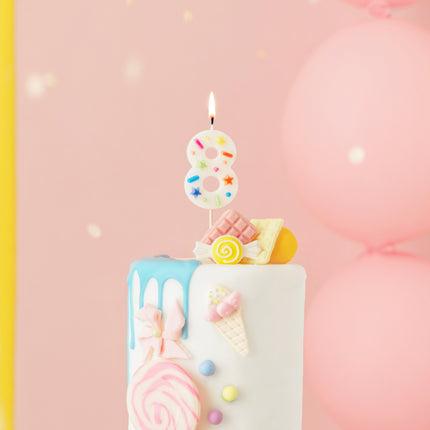 8 Jahre Kerze Farbig 10cm