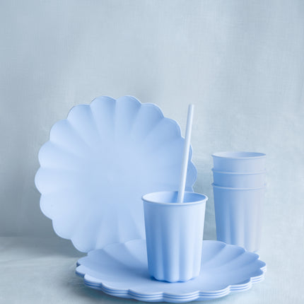 Hellblaue Strohhalme aus Plastik 23cm 12 Stk