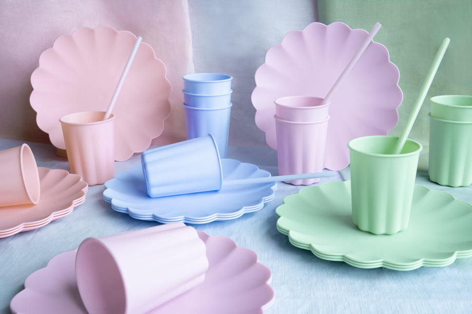 Hellblaue Strohhalme aus Plastik 23cm 12 Stk