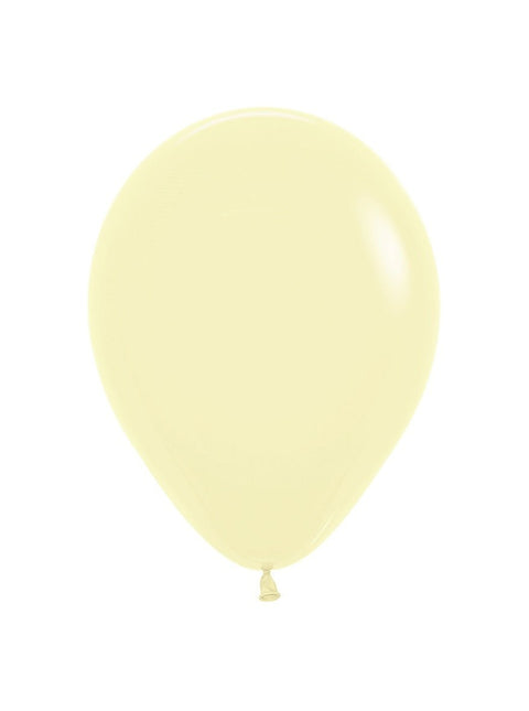 Ballonnen Pastel Matte Yellow 23cm 50st van Sempertex koop je bij Partywinkel
