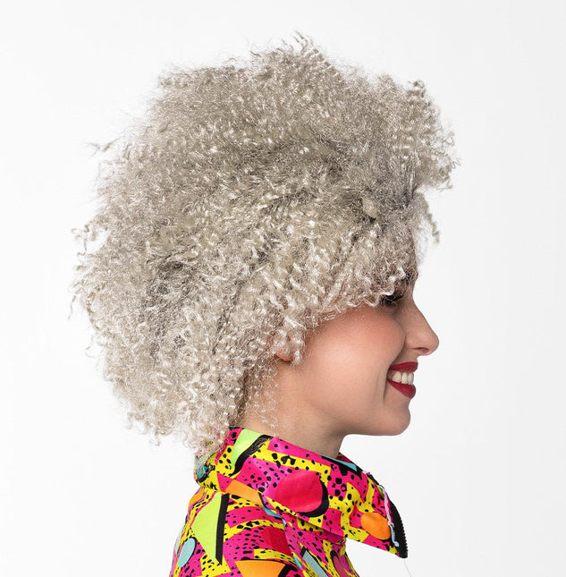 Blonde Pruik Eighties van Boland koop je bij Partywinkel