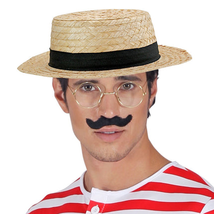 Hut mit schwarzem Band