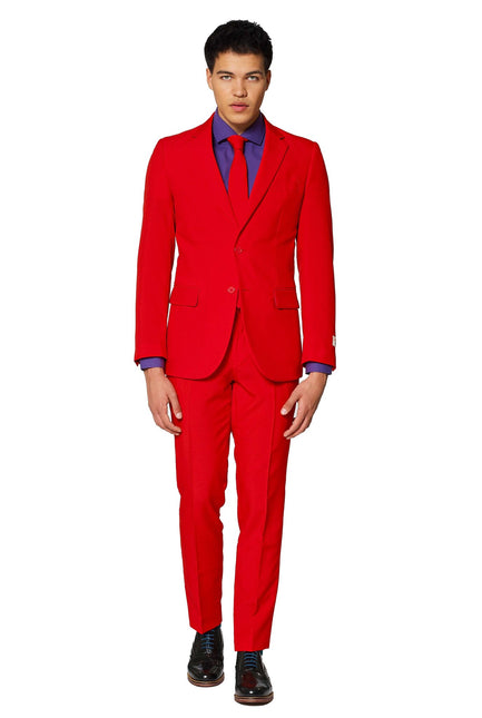 Rote Anzugträger <tc>OppoSuits</tc>