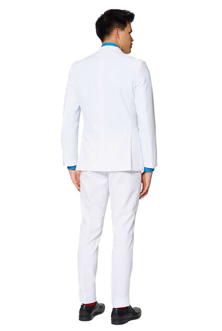 Männer im weißen Anzug <tc>OppoSuits</tc>