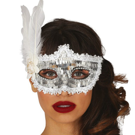 Silberne Maske Federn