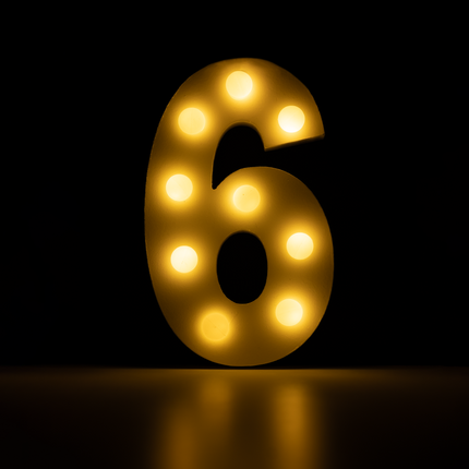 6 Lichtfigur 16,5 cm