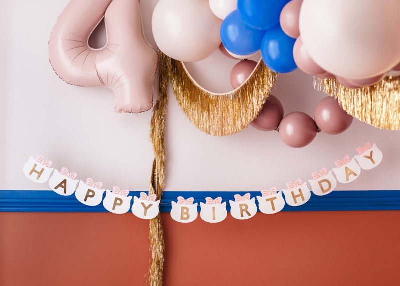 Happy Birthday Letterslinger 2,8m van Partydeco koop je bij Partywinkel