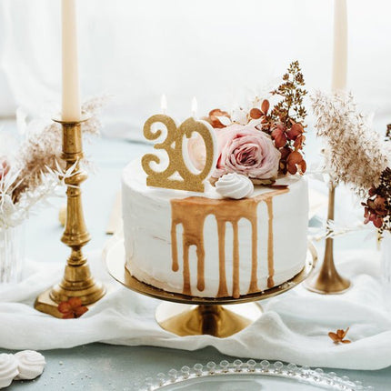Kaars 30 Jaar Goud 7,5cm van Partydeco koop je bij Partywinkel