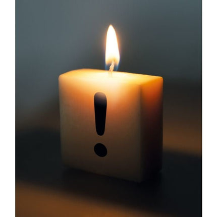 Letter Kaarsje ! 4cm van Paper Dreams koop je bij Partywinkel