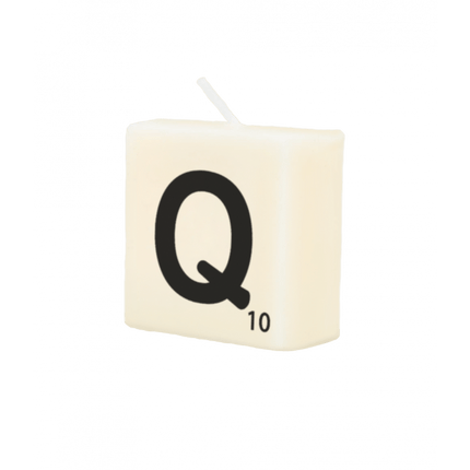 Letter Kaarsje Q 4cm van Paper Dreams koop je bij Partywinkel