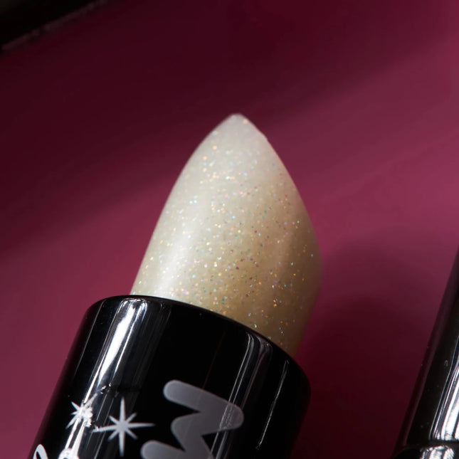 Moon Glitter Iridescent Glitter Lipstick White 4.2g van Moon Creations koop je bij Partywinkel