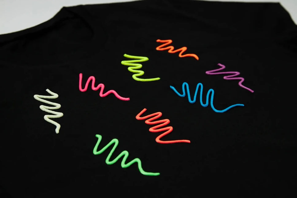 Moon Glow Glow in the Dark Fabric Paint Orange 30ml van Moon Creations koop je bij Partywinkel