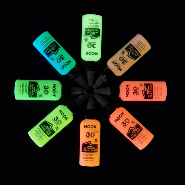 Moon Glow Glow in the Dark Fabric Paint Red 30ml van Moon Creations koop je bij Partywinkel