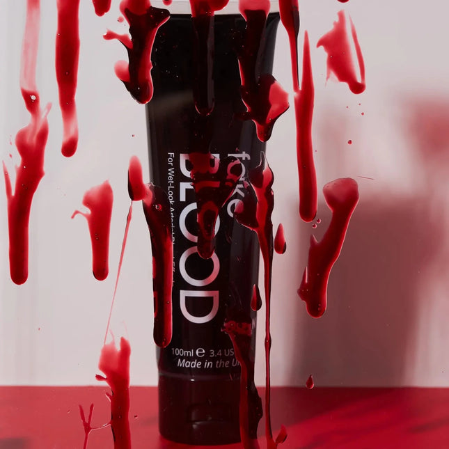 Moon Terror Fake Blood 10ml Fake Blood 10ml van Moon Creations koop je bij Partywinkel