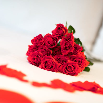 Nep Roos 43cm van Boland koop je bij Partywinkel