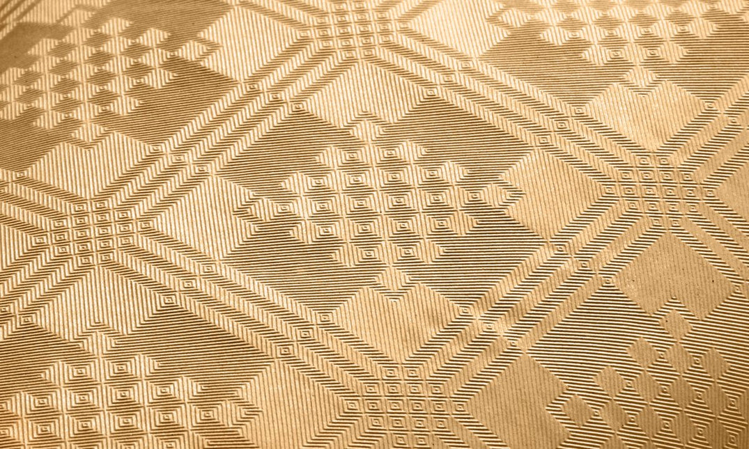 Papieren Tafelkleed Goud 6m van WeFiesta koop je bij Partywinkel