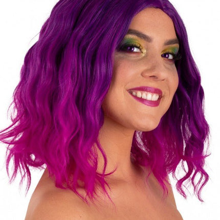 Pruik Alicia Half Lang Met Wave Paars Naar Pink van PartyXplosion koop je bij Partywinkel