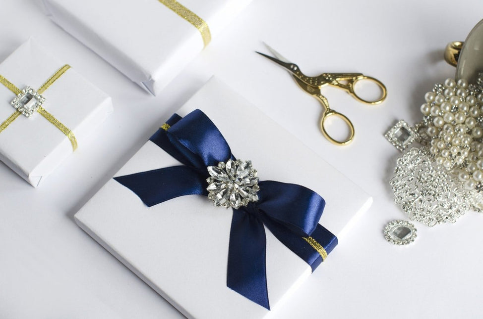 Satijn Lint Donkerblauw 38mm 25m van Partydeco koop je bij Partywinkel