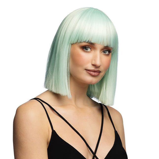 Turquoise Pruik Bob Met Pony van Boland koop je bij Partywinkel