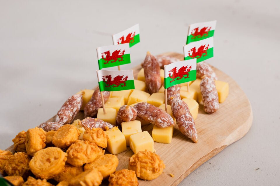 Wales Cocktailprikkers 50st van WeFiesta koop je bij Partywinkel