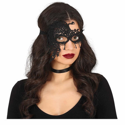 Zwart Oogmasker Kant Half van Fiestas Guirca koop je bij Partywinkel